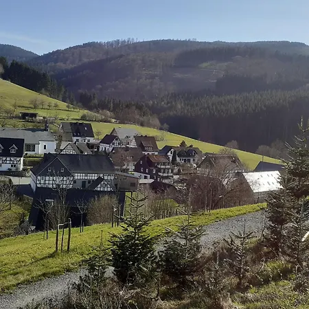 Haeuser Traumblick Und Alpenzauber Lennestadt
